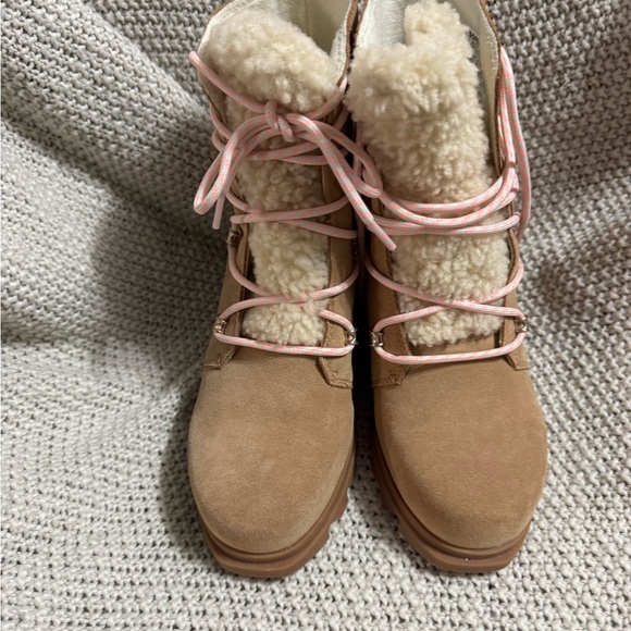 Sorel Women's Joan of Arctic Wedge III, Size 8.5 - Picture 6 of 6